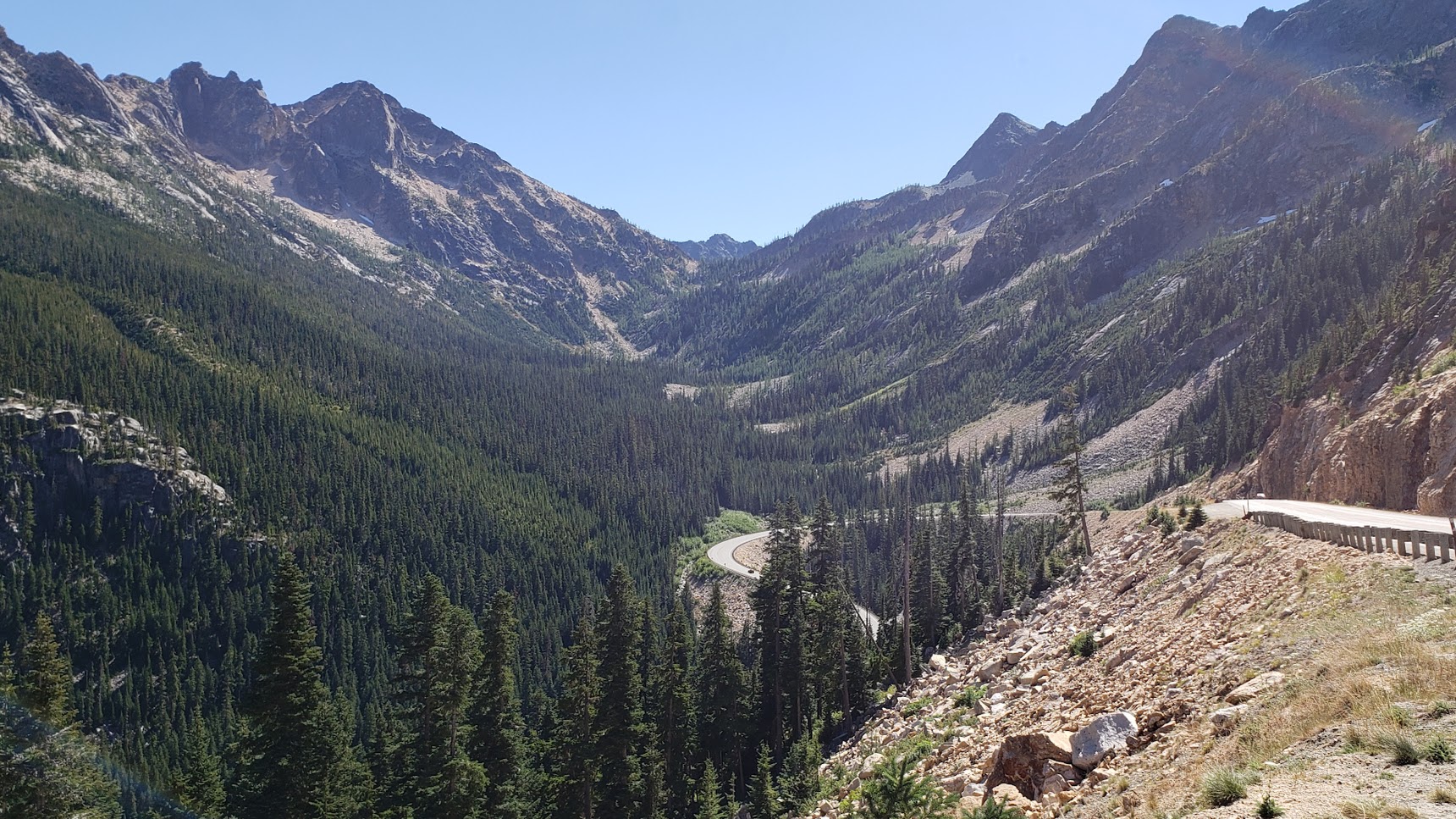 North Cascades Highway photo 2